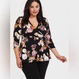 Torrid Black Floral Studio Knit Wrap Peplum Top Size 4